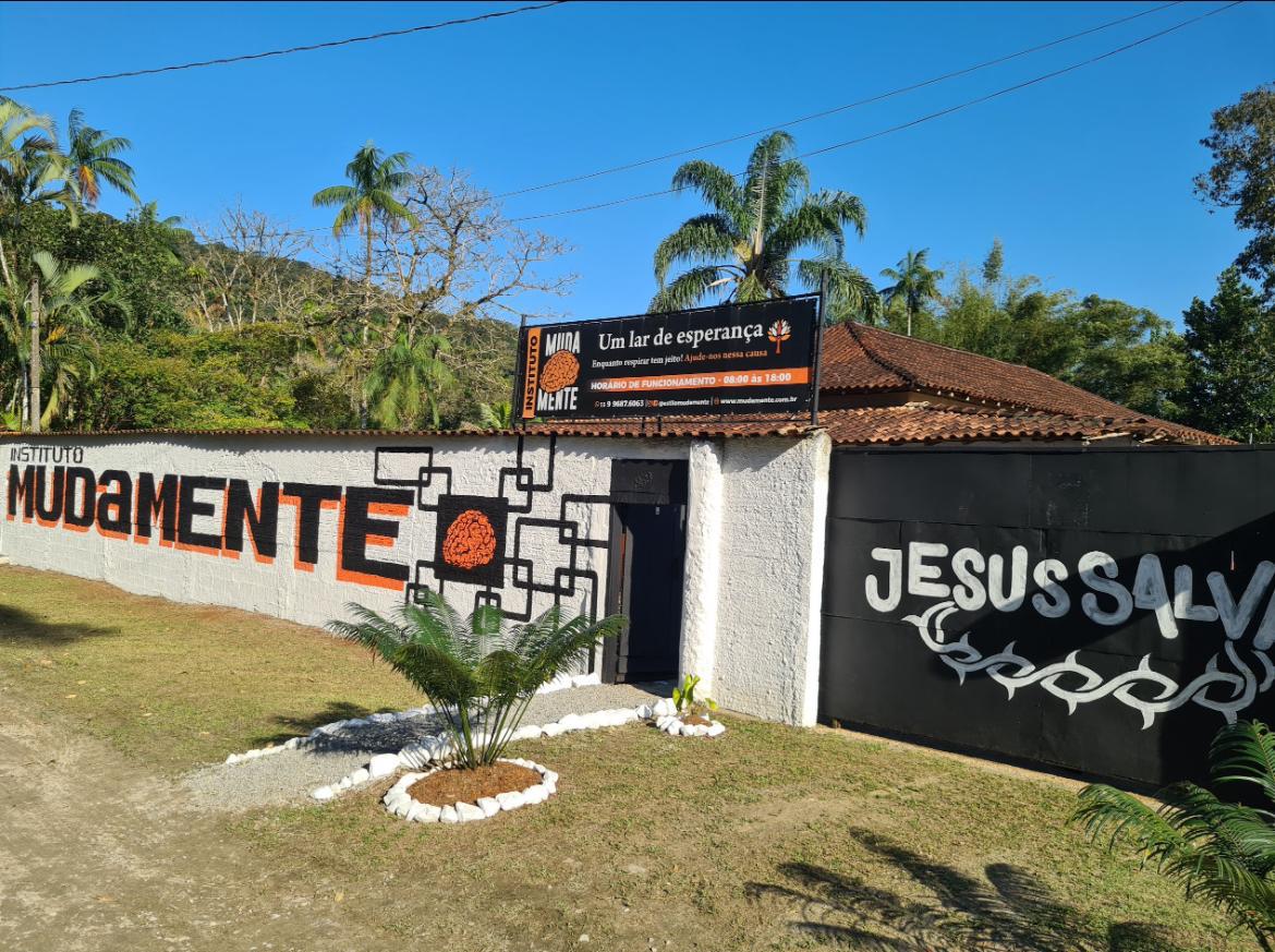 Capa: Acolhimento e cuidado no Instituto Muda Mente